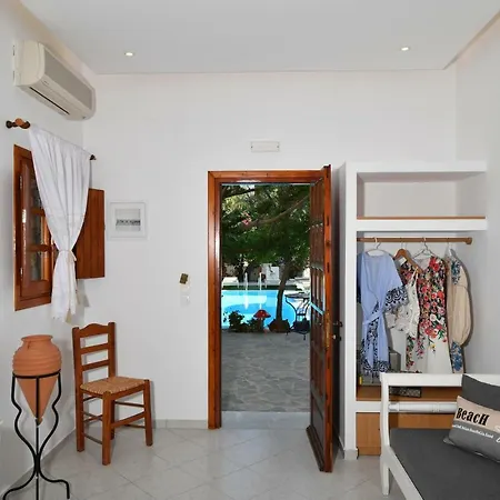 Hotell Philoxenia &